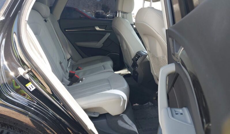 
								2018 Audi Q5 full									