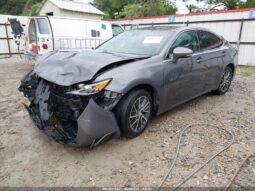 
										2017 Lexus Es 350 full									