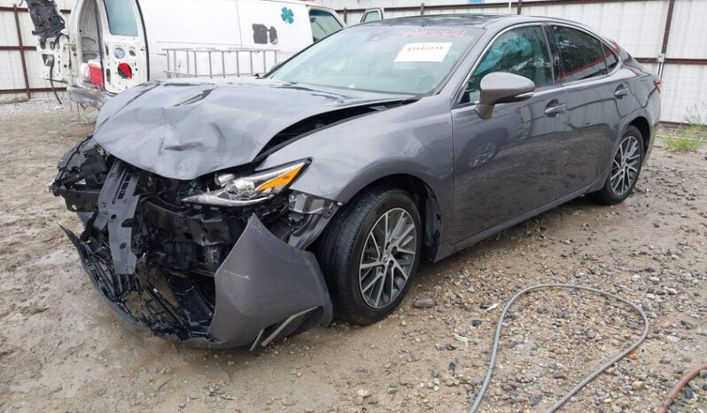 
								2017 Lexus Es 350 full									