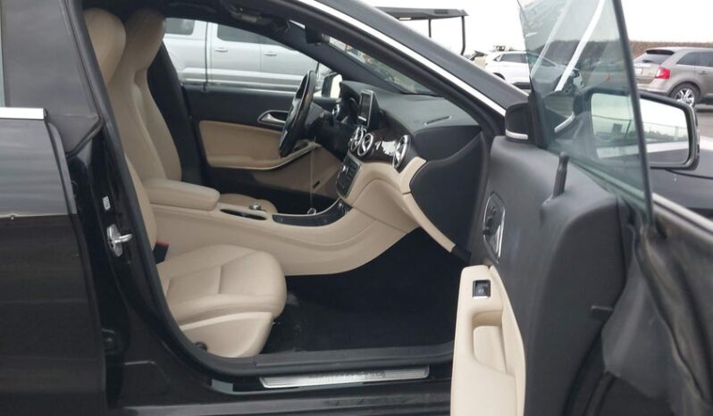 
								2014 Mercedes-benz Cla full									