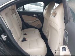 
										2014 Mercedes-benz Cla full									