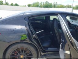 
										2013 Porsche Panamera full									