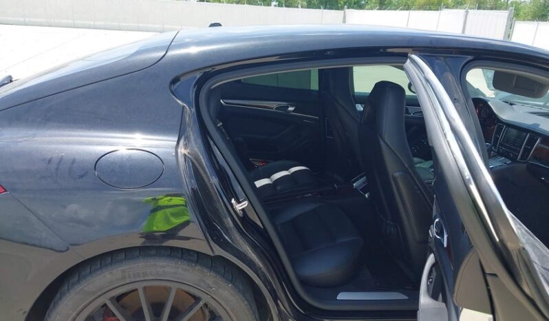 
								2013 Porsche Panamera full									