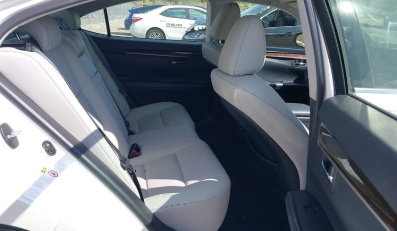 
								2015 Lexus Es 350 full									