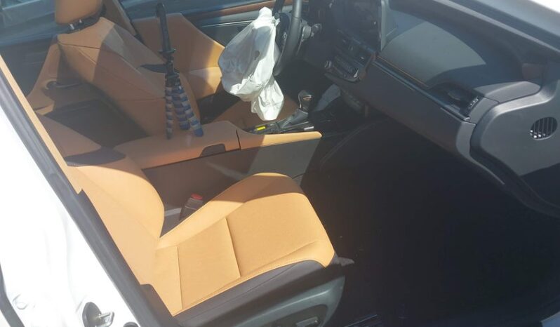 
								2025 Lexus Es 350 full									