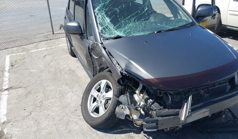 
								2011 Suzuki Sx4 full									