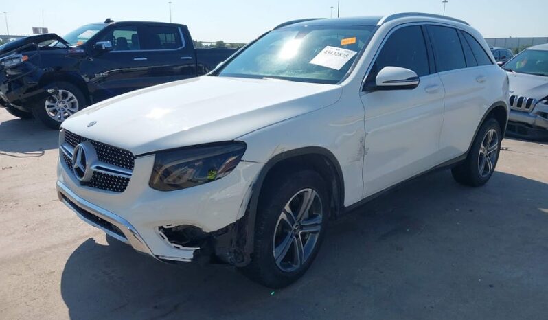 
								2019 Mercedes-benz Glc 300 full									
