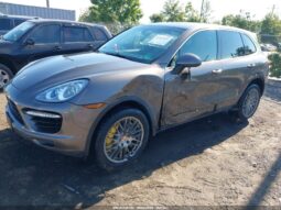 
										2013 Porsche Cayenne full									
