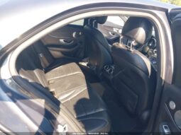 
										2015 Mercedes-benz C 300 full									