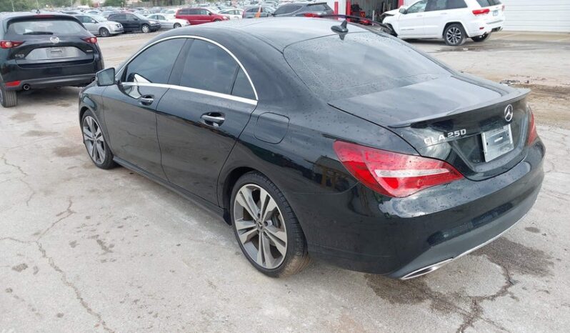 
								2019 Mercedes-benz Cla 250 full									