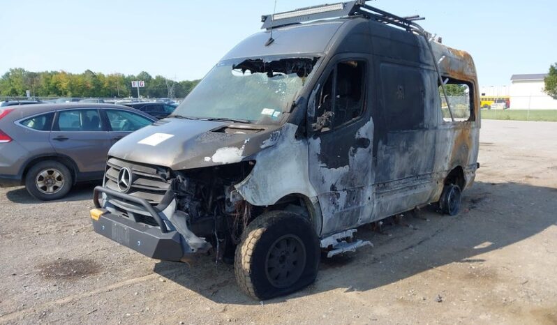 
								2021 Mercedes-benz Sprinter full									