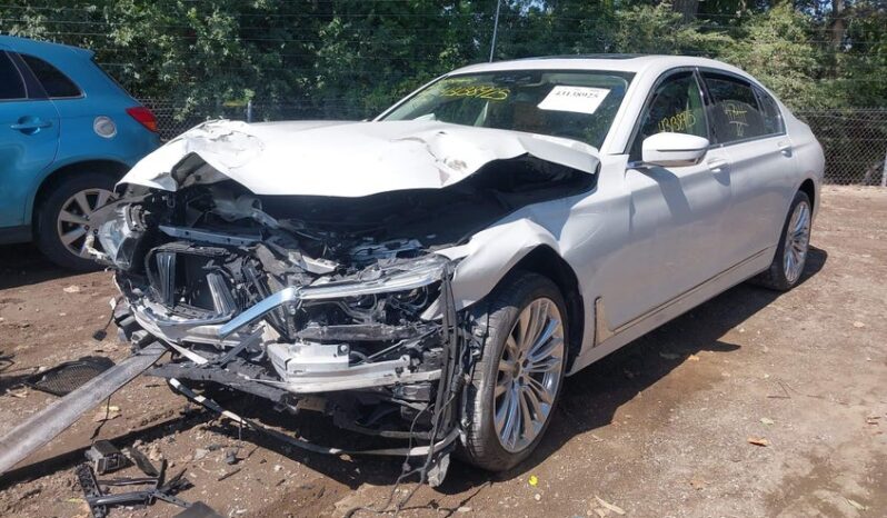 
								2016 BMW 750 full									