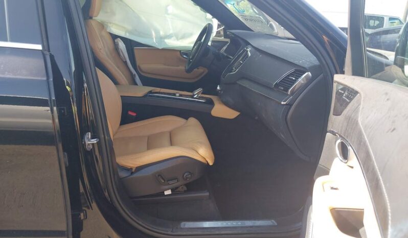 
								2023 Volvo Xc90 full									