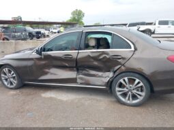 
										2018 Mercedes-benz C 300 full									