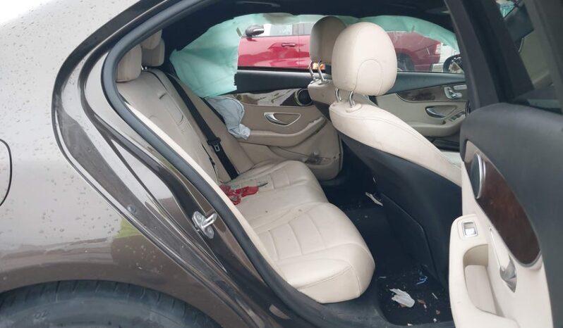 
								2018 Mercedes-benz C 300 full									