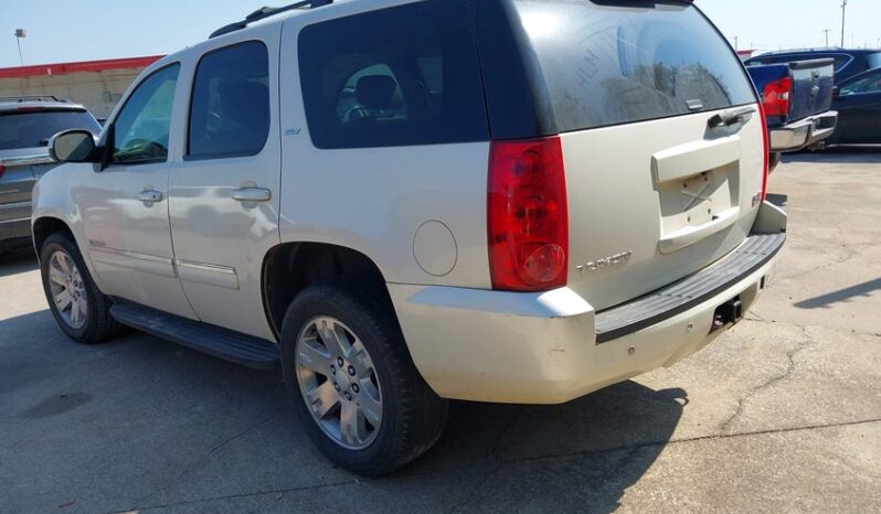
								2013 Gmc Yukon full									