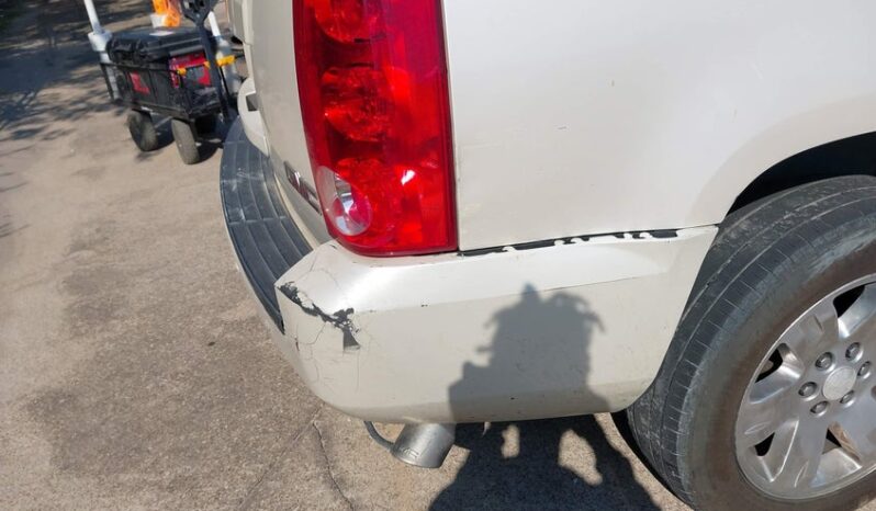 
								2013 Gmc Yukon full									