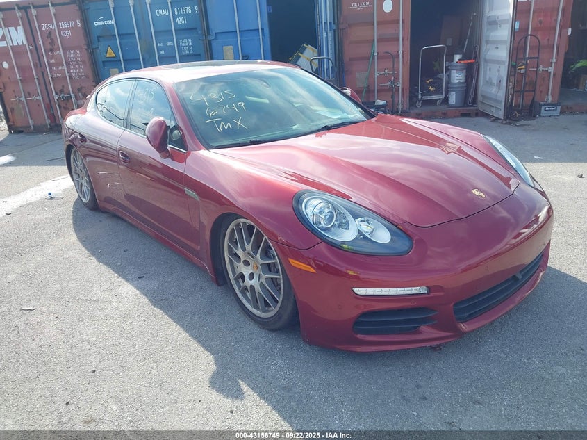 2016 Porsche Panamera