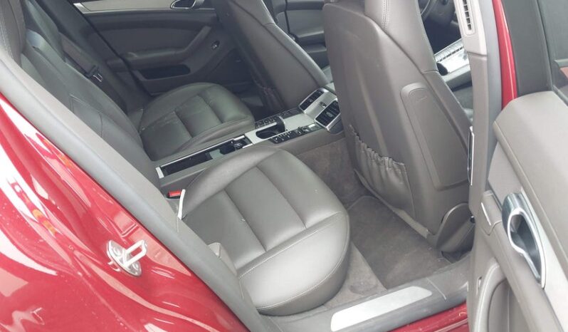 
								2016 Porsche Panamera full									