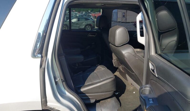 
								2017 Gmc Yukon full									