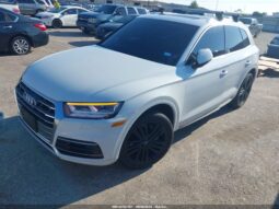 
										2019 Audi Q5 full									