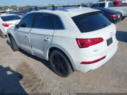 
										2019 Audi Q5 full									