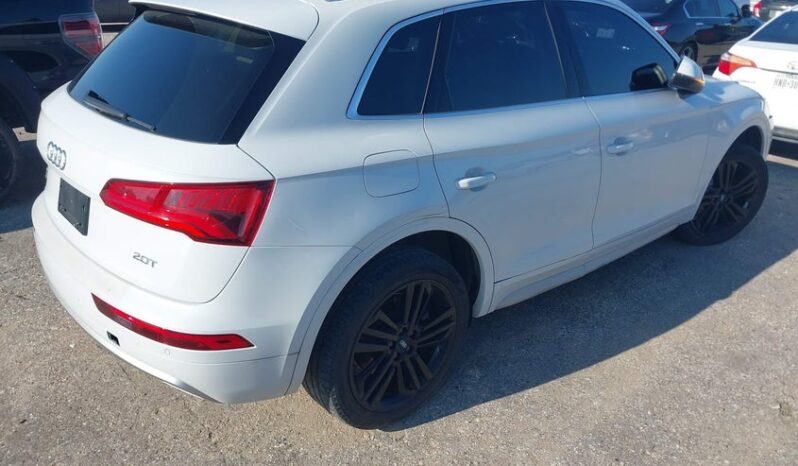 
								2019 Audi Q5 full									