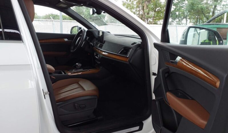 
								2021 Audi Q5 full									