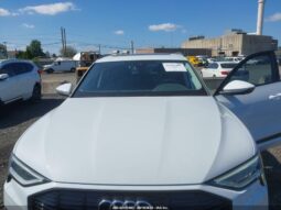 
										2022 Audi E-tron full									