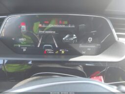 
										2022 Audi E-tron full									
