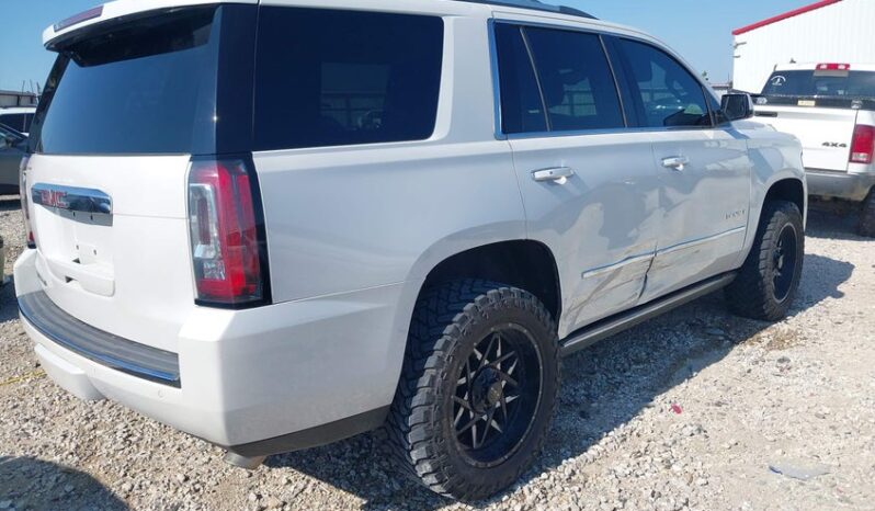 
								2017 Gmc Yukon full									