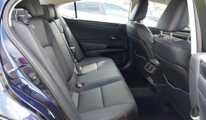 
								2024 Lexus Es 350 full									