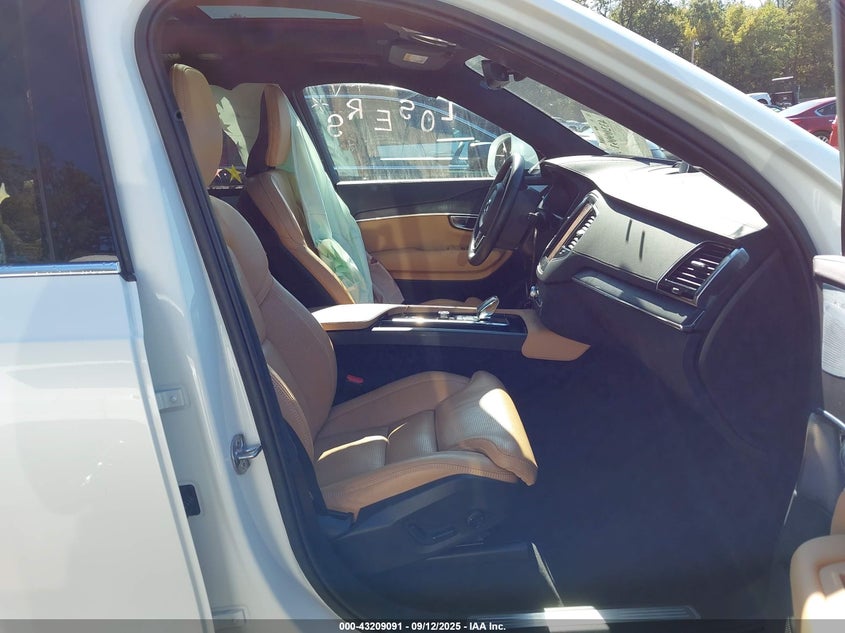 2023 Volvo Xc90