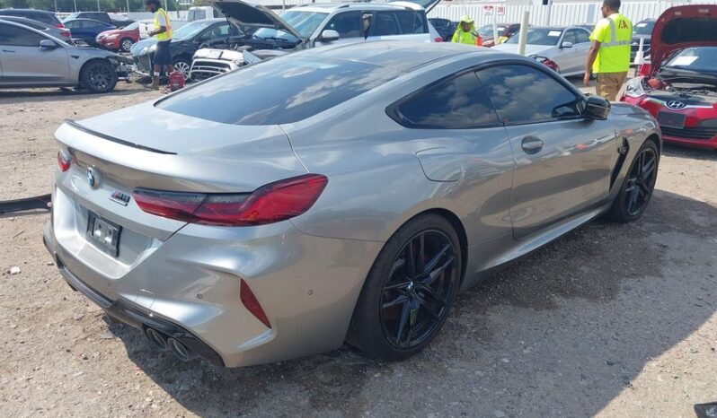 
								2022 BMW M8 full									