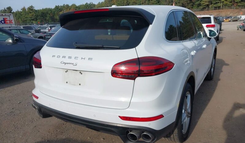 
								2016 Porsche Cayenne full									
