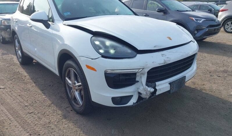 
								2016 Porsche Cayenne full									