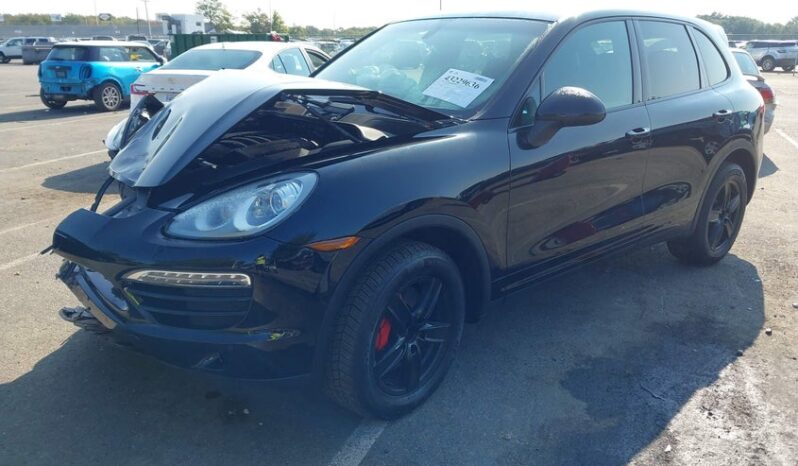 
								2014 Porsche Cayenne full									