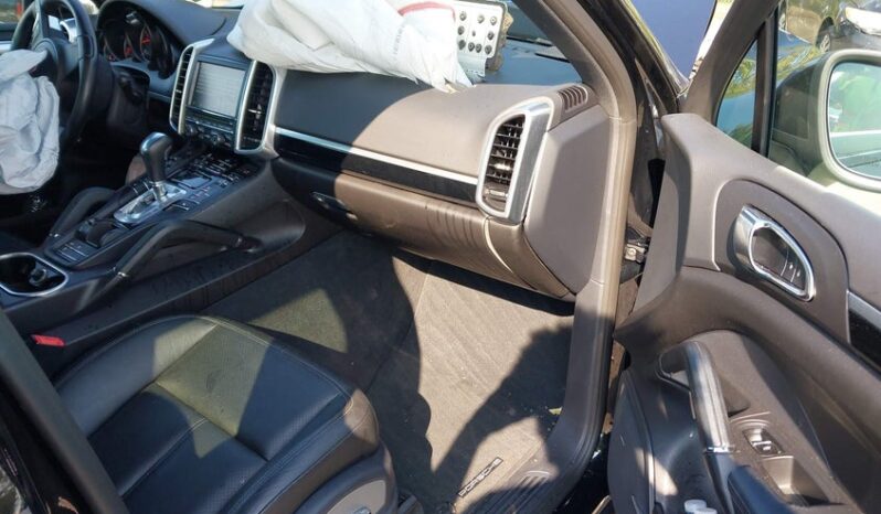
								2014 Porsche Cayenne full									