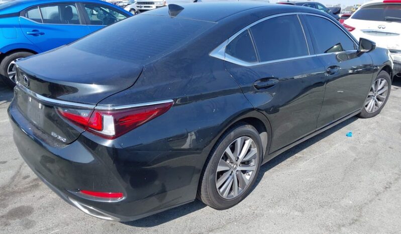 
								2020 Lexus Es 350 full									