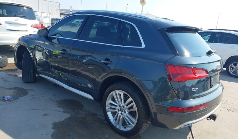 
								2018 Audi Q5 full									