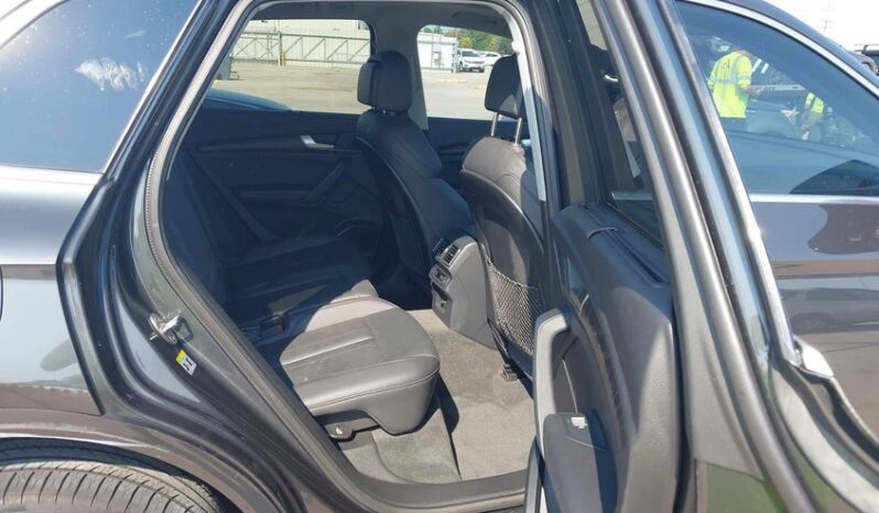 
								2018 Audi Q5 full									