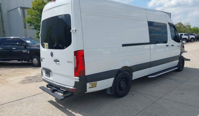 
								2023 Mercedes-benz Sprinter full									