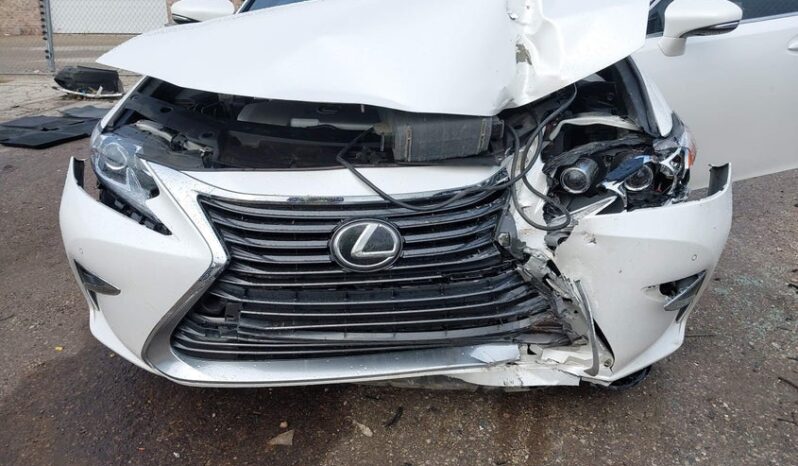 
								2017 Lexus Es 350 full									