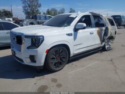 
										2024 Gmc Yukon full									