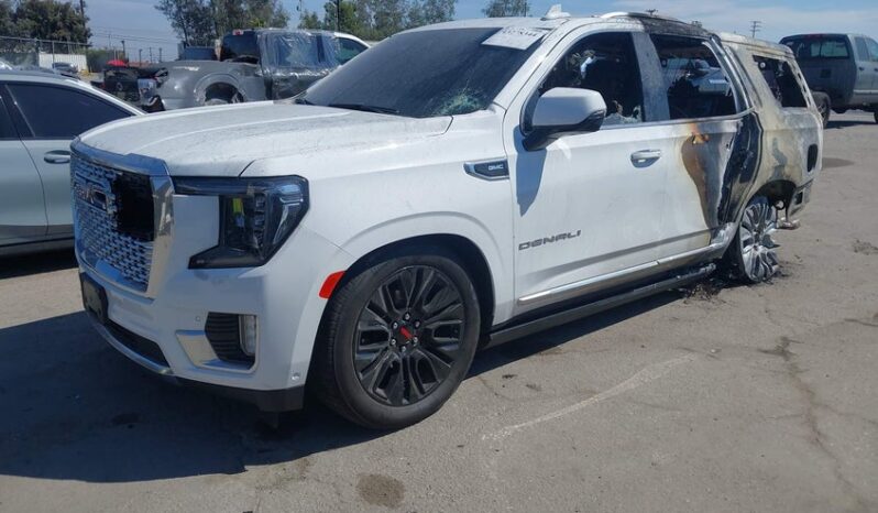 
								2024 Gmc Yukon full									