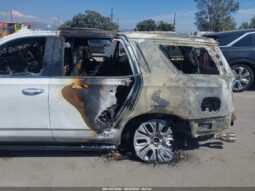 
										2024 Gmc Yukon full									
