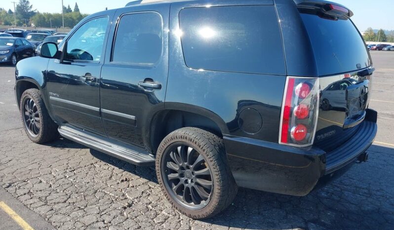 
								2014 Gmc Yukon full									