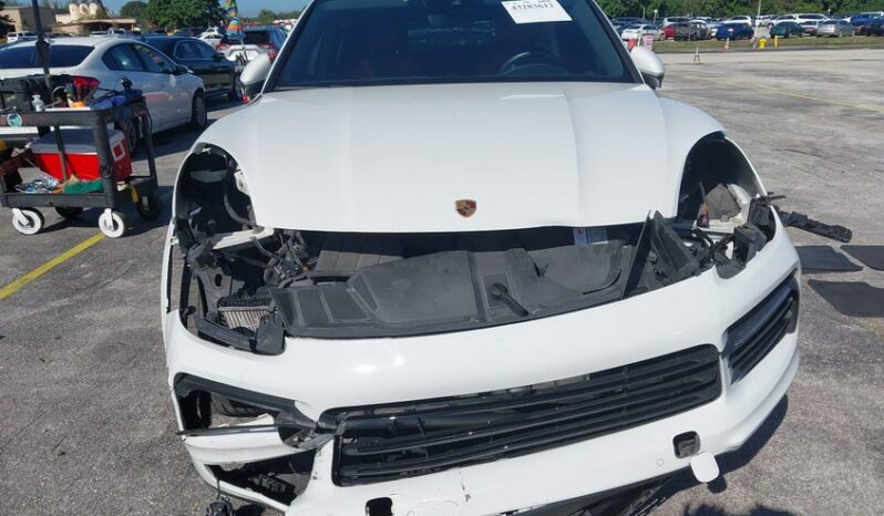 
								2020 Porsche Cayenne full									