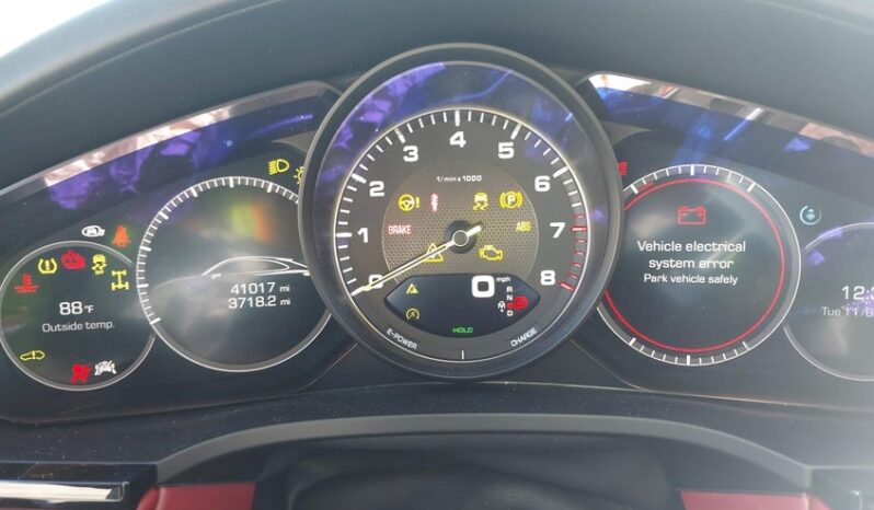 
								2020 Porsche Cayenne full									