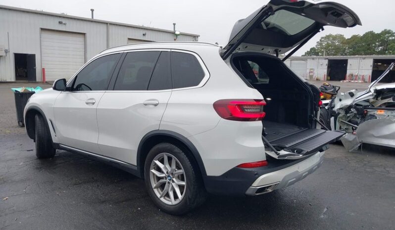 
								2021 BMW X5 full									